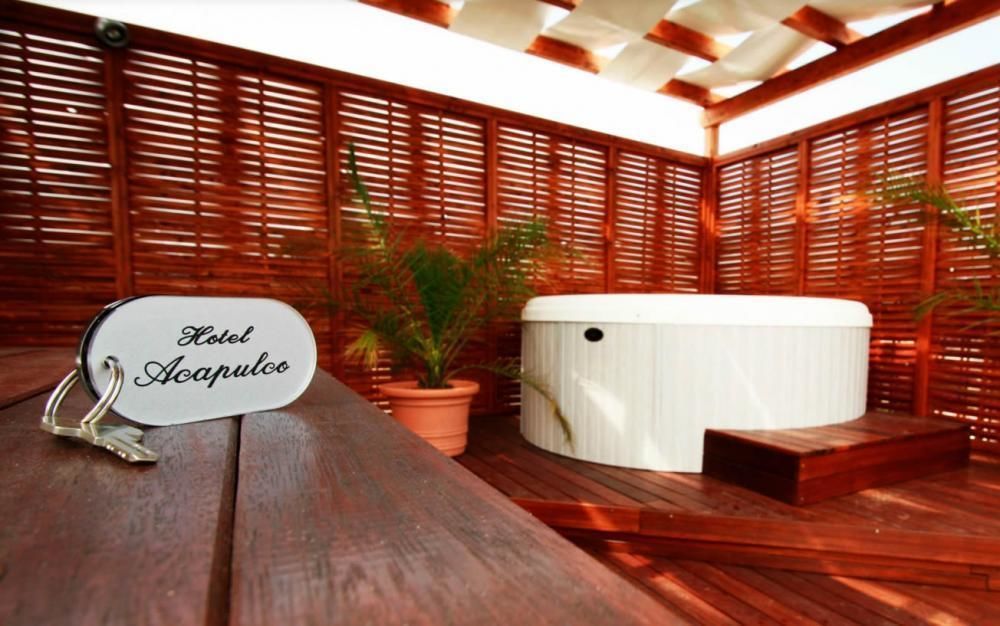 Hotel Acapulco Viserbella di Rimini Eksteriør billede