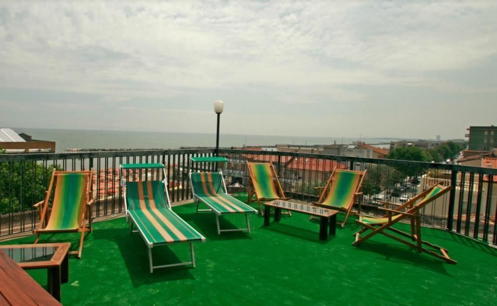 Hotel Acapulco Viserbella di Rimini Eksteriør billede