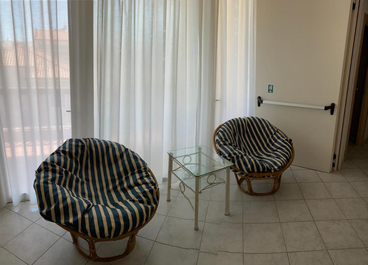 Hotel Acapulco Viserbella di Rimini Eksteriør billede